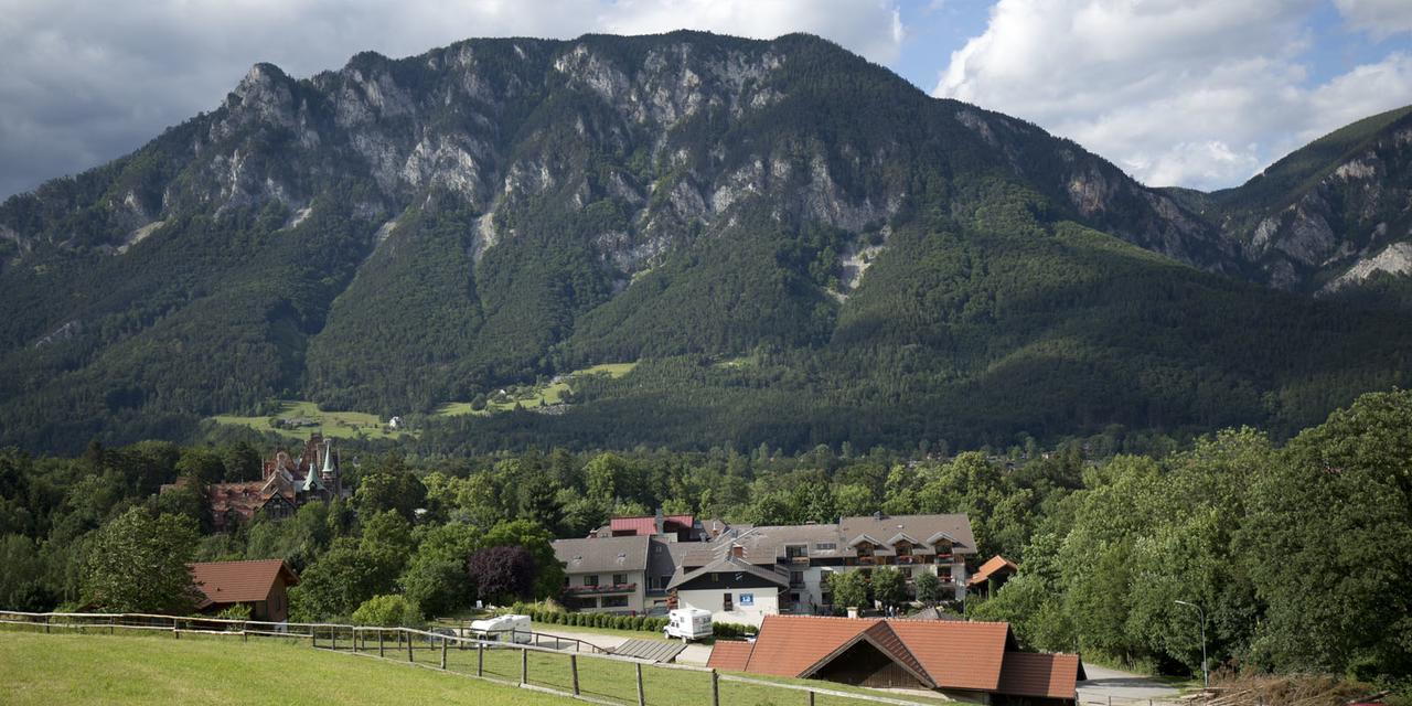 Flackl - Wirt Hotel Reichenau Exterior photo